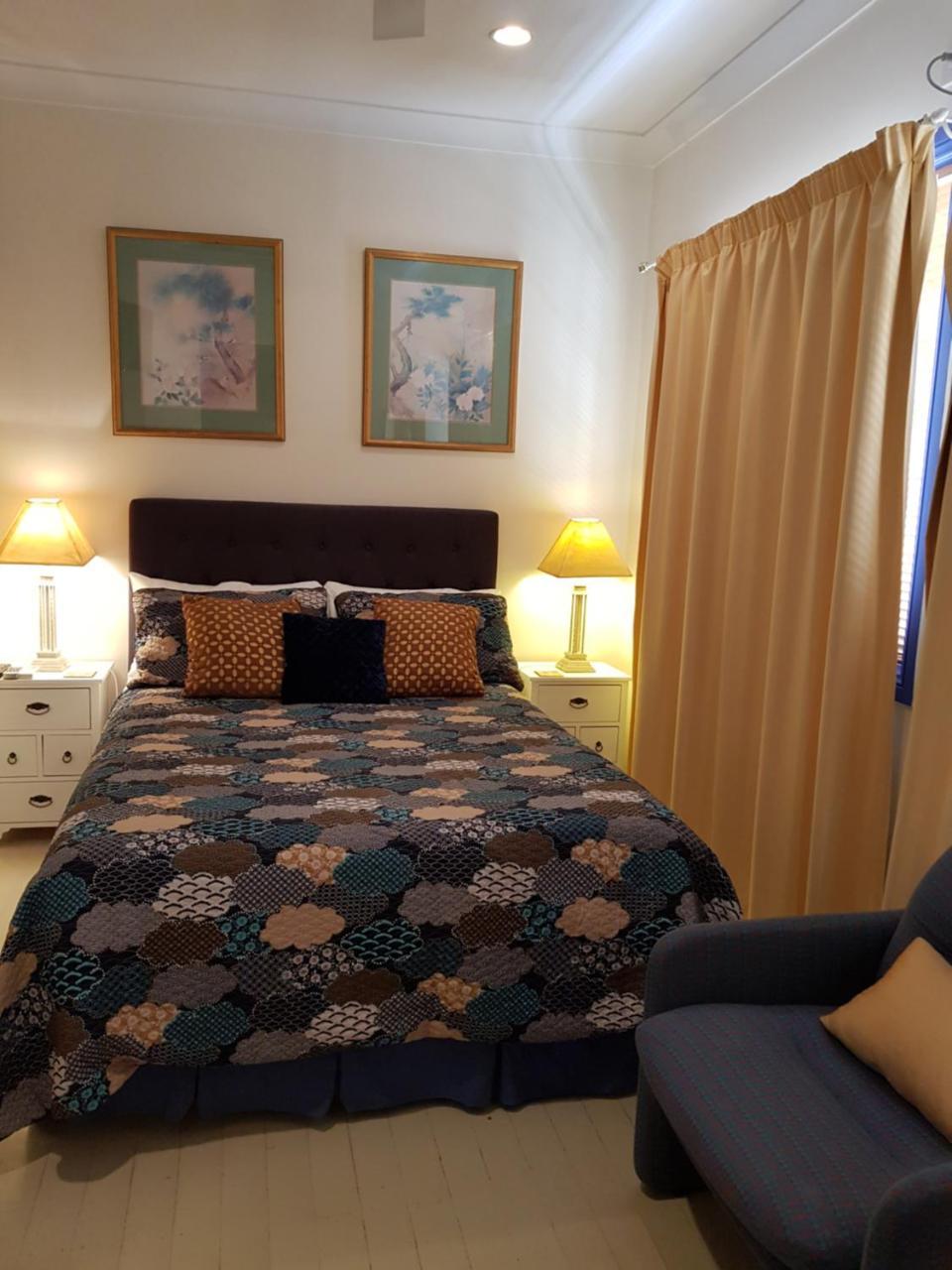 Sonja'S Bed And Breakfast Lightning Ridge Eksteriør bilde